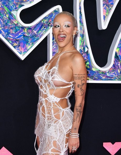 redhead skinny onlyfans nude gallery