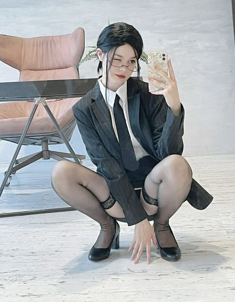 curvy teen onlyfans hot nude galleries