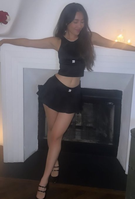 Olivia Sui perfect model pics