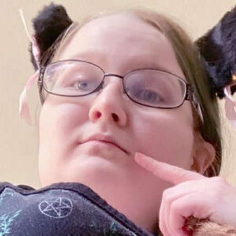 lillith915 model naked pictures