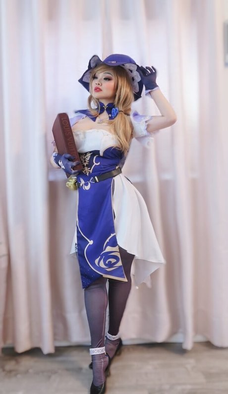 Angeldonn star erotic pic