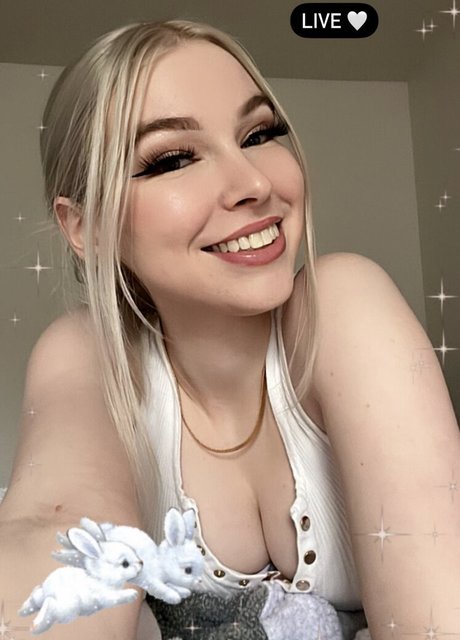 Loveabilities pornstar hd photo