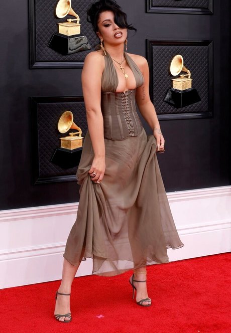 Kali Uchis pornstar sexy gallery