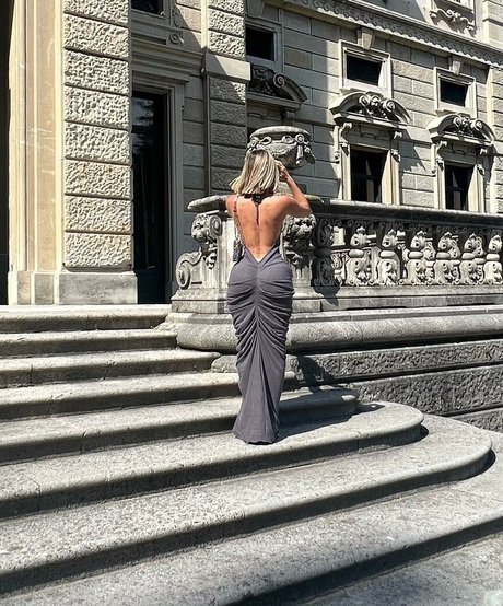 Casi Davis model exclusive pictures