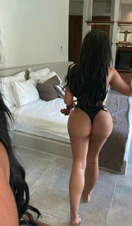 brunettebabiii pornstar sexy image