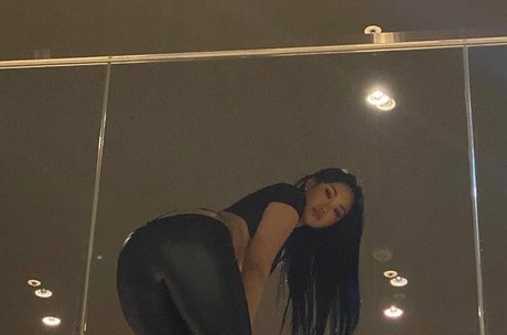 Sc Pion_ pretty pornstar gallery