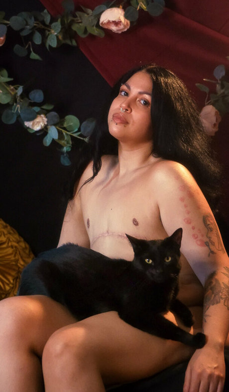 gwenhoney model xxx photos