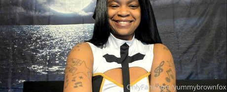 yummybrownfox hot star archive