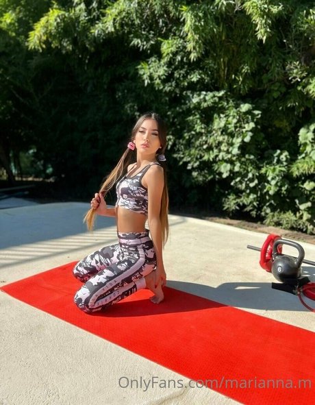 marianna m hd model photos