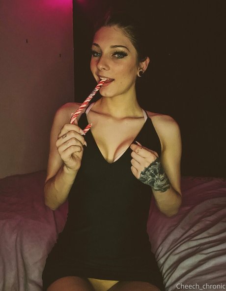 free cheech chronic free model archive