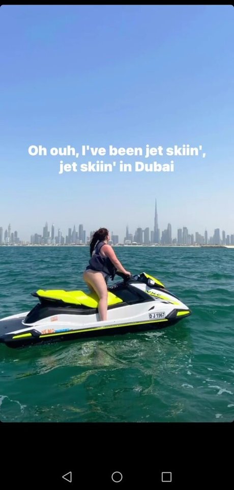 Dragonce model pretty pic