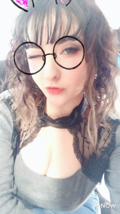 Nash Clive art actress pic