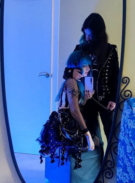 Xhajinx sex model photo