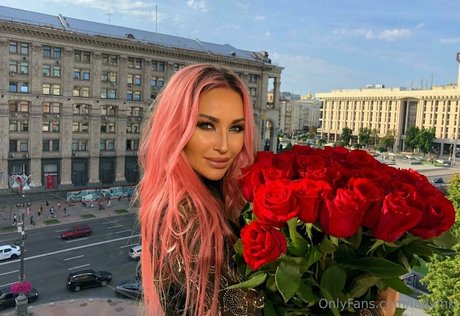 ladyink pornstar top pictures