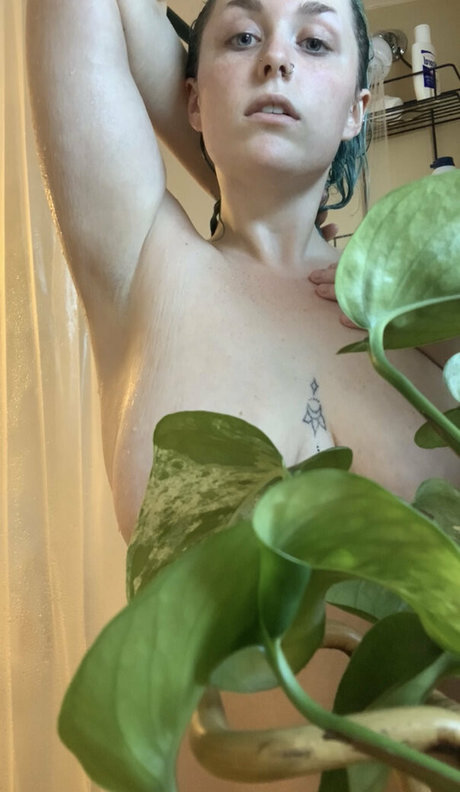 yourbbygirlselmoon star adult pics