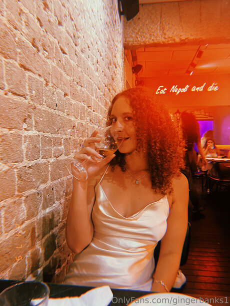 model onlyfans beautiful picture