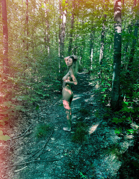 FallingDevil star sexy image