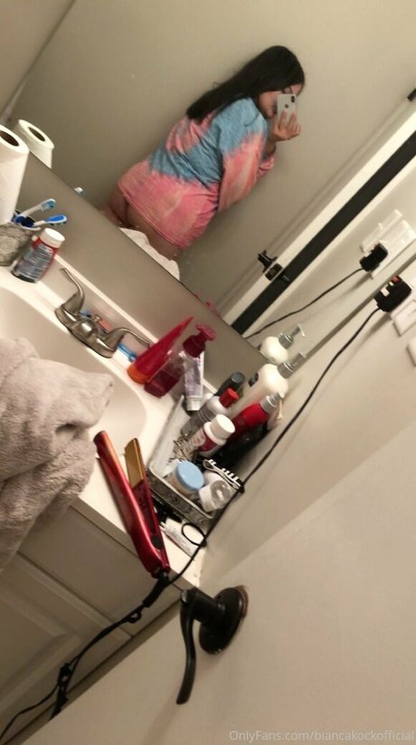 biancakockofficial star porn photo