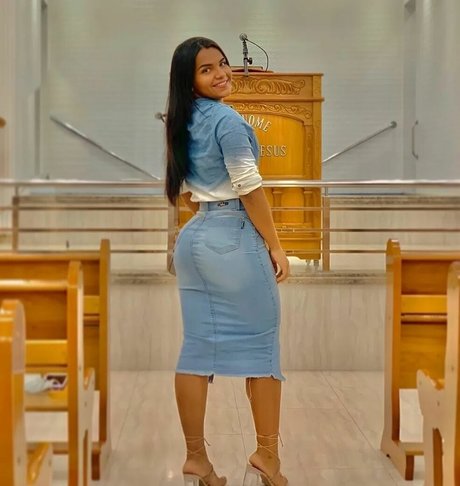 Novinhas Da Igreja star erotic photo