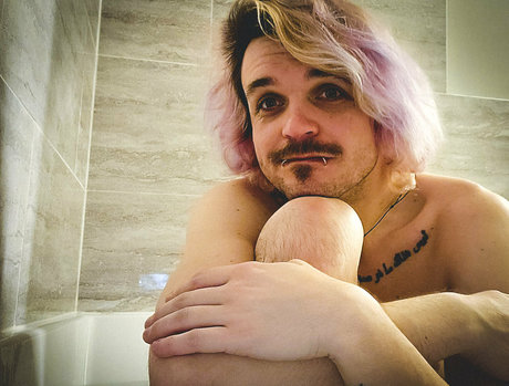 joystiknik erotic star pic