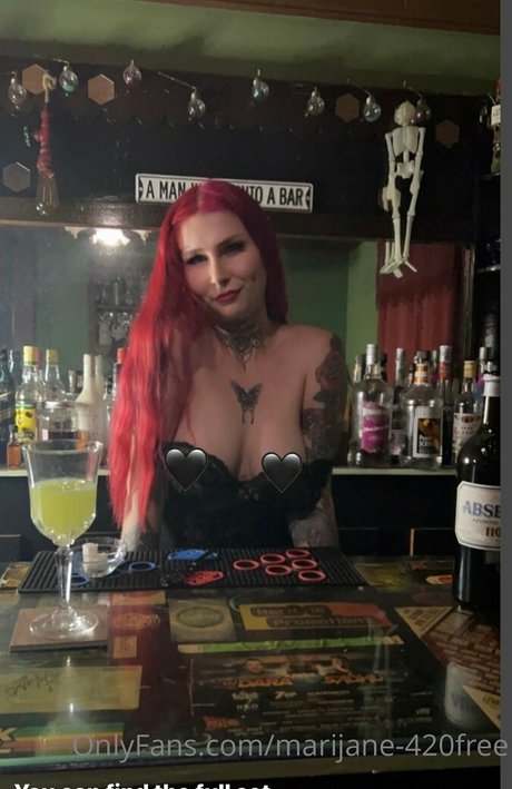 18 year old onlyfans sexy nude photos