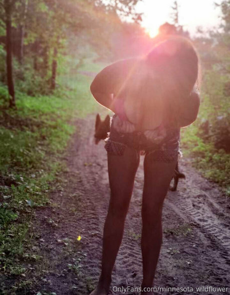 small tits asian onlyfans exclusive pics