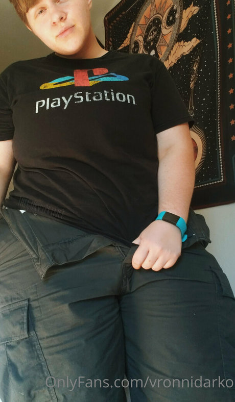 vronnidarko porn actress img