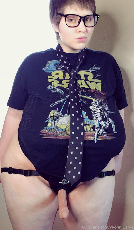 vronnidarko pornstar pretty archive