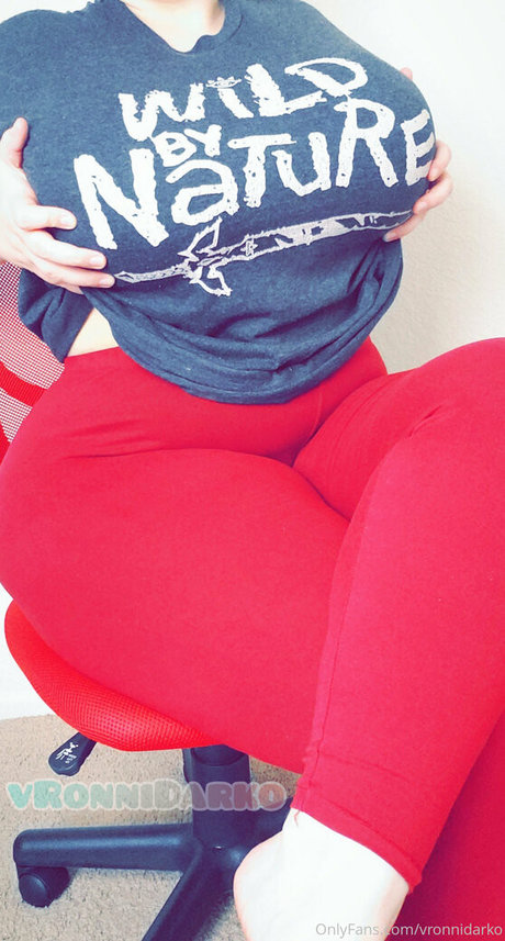 vronnidarko art star image