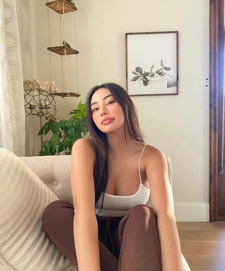 Ellerie Marie pretty star photos