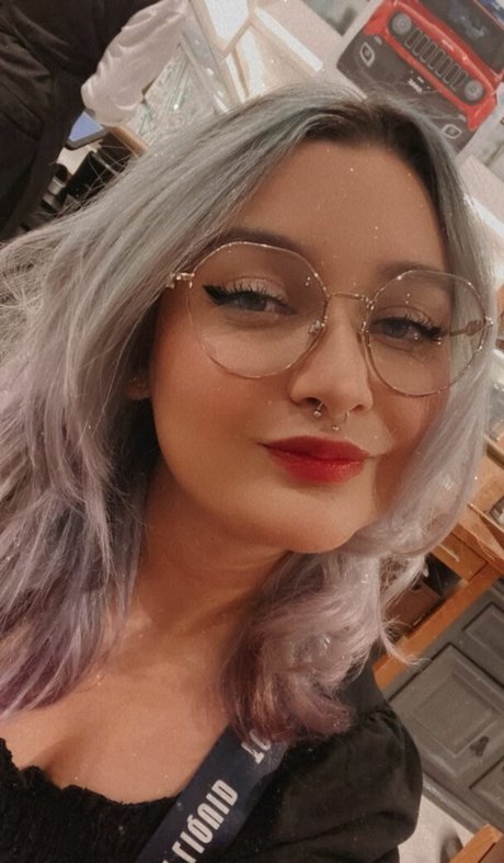 big tits nerd onlyfans pornographic pic