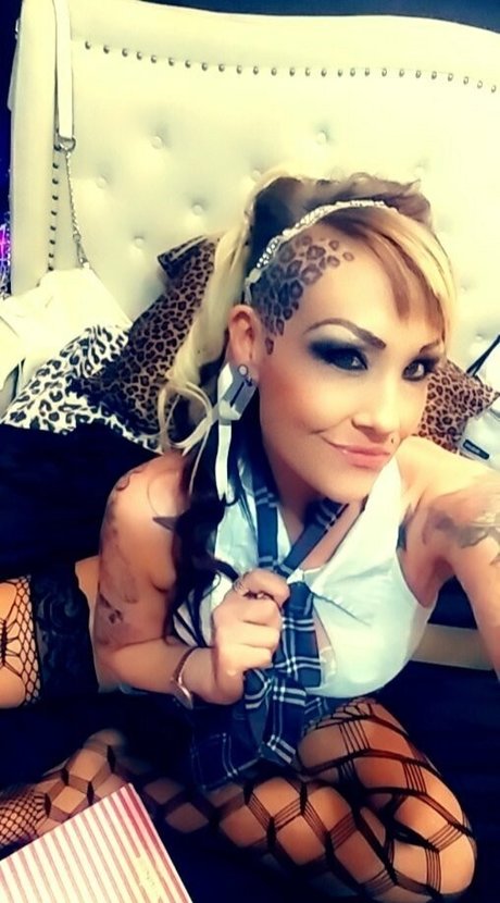 sinssexytattoosntitties xxx pornstar galleries