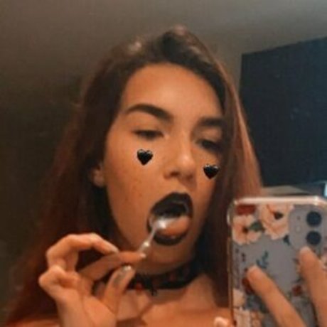 Kat Elise model nude photos