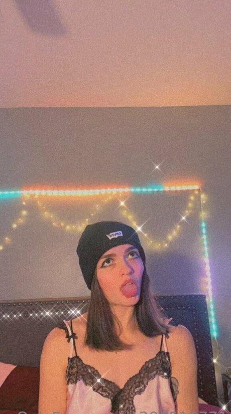 freakyfernu 8 star naked images