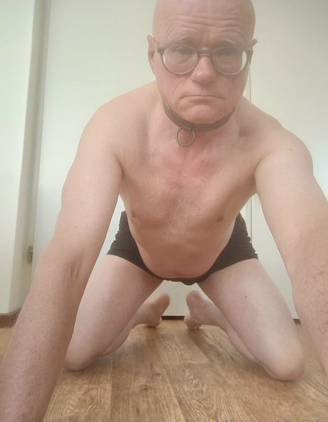 fatale free pornstar naked image