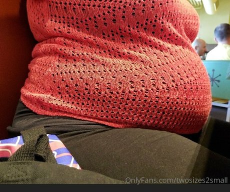 twosizes2small star high quality pics