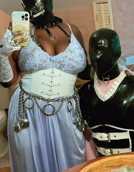 nymphenchantress pornographic actress pic