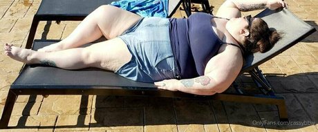 cassybbw art model pic