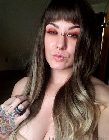 glitter tits star sexy img