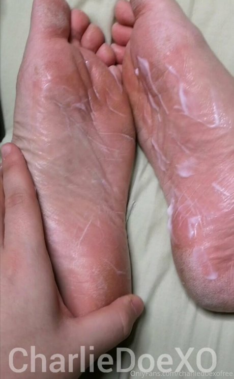 charliedoexofree model xxx pic