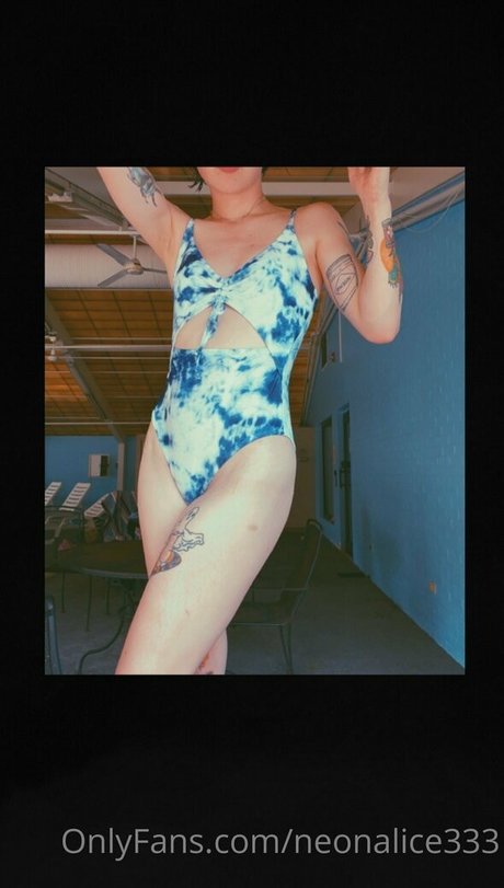 squirt teen onlyfans beautiful naked photos