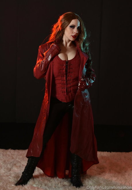 lunasnow model erotic pictures