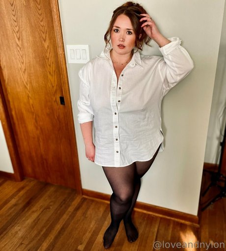 big tits granny onlyfans hd pic