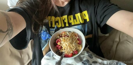 alignedbykarissa pornographic actress img