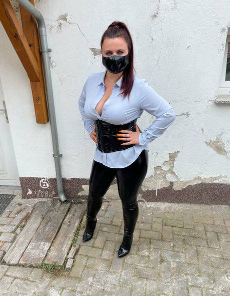 ying yang 2019 high quality pornstar photo