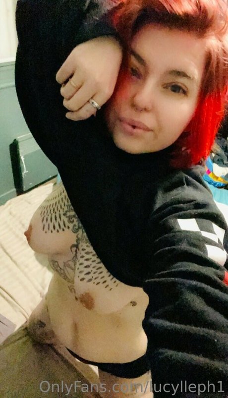 lucylleph1 erotic pornstar photo