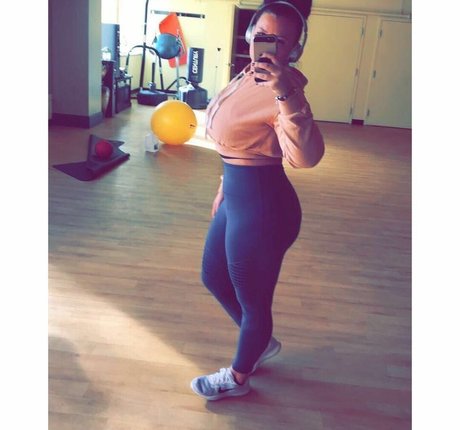 Lizzy Maguire pornstar nice pic