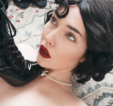 dinkydemure Quick photo