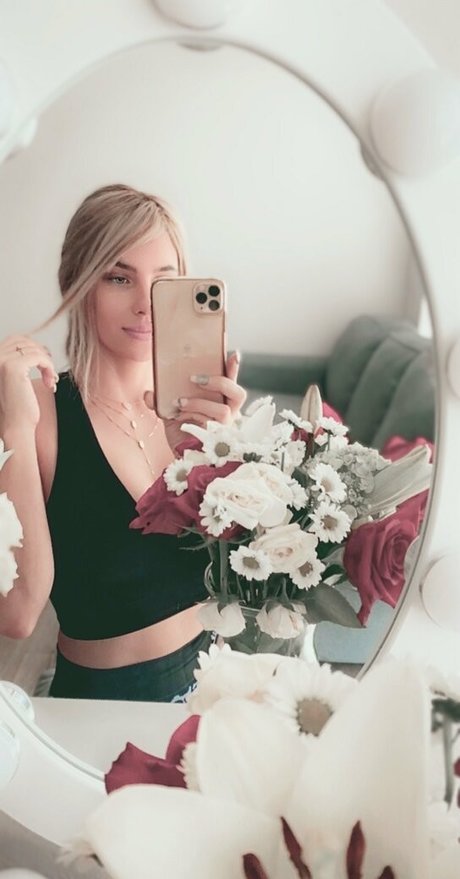 summerh model high quality photo