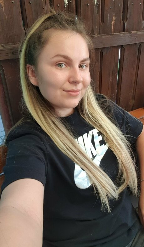 tsdelia pornstar erotic pics